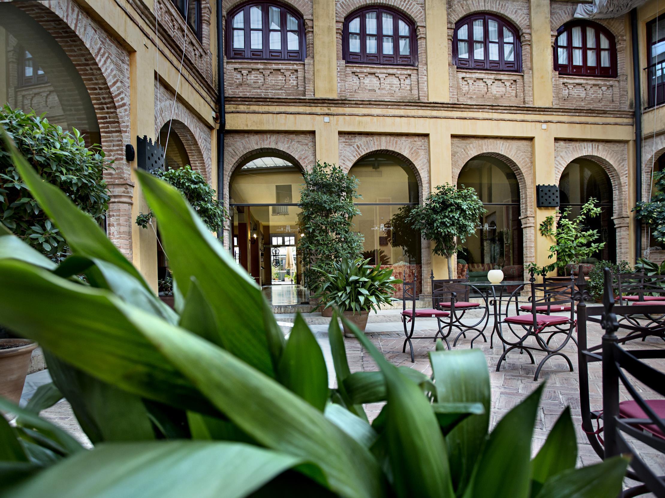Hotel Alcazar De La Reina Carmona  Exterior foto